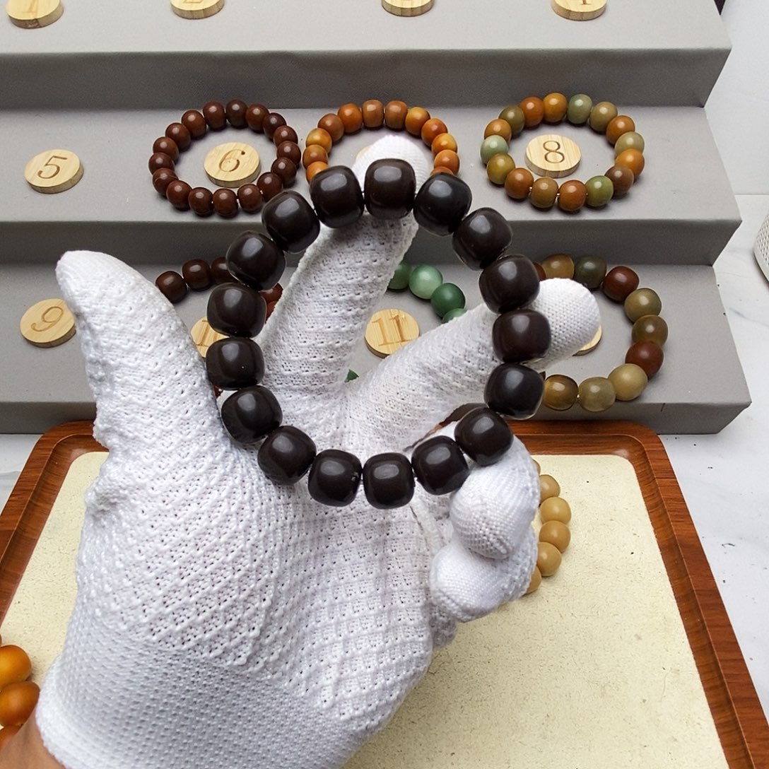 云***心菩提根/象牙果手串