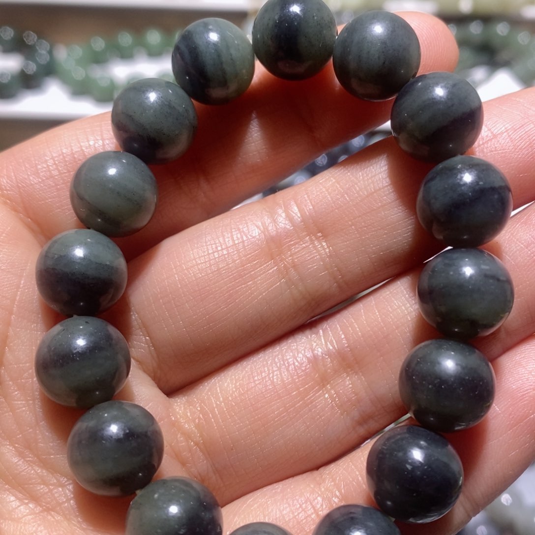 和田玉手链未镶嵌