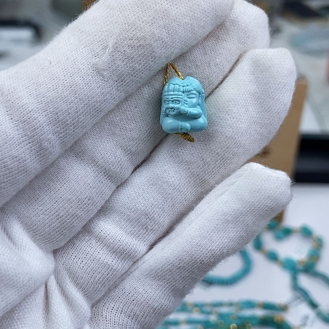 绿松石未镶嵌珠宝奇石