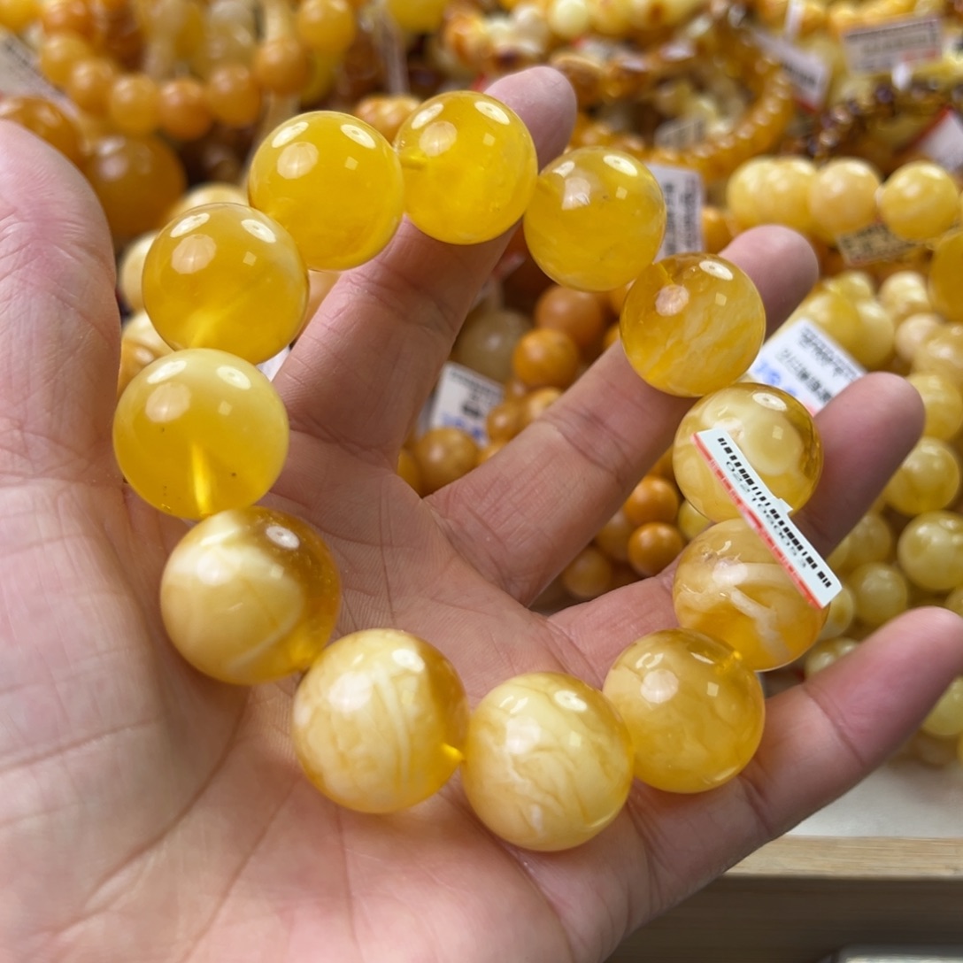 琥珀珠宝奇石未镶嵌