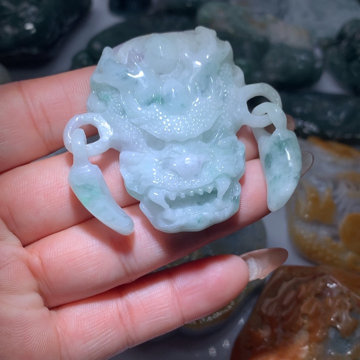 翡翠未镶嵌颈饰保真天然A货翡翠