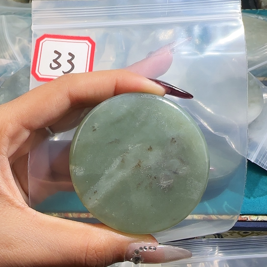 和田玉未镶嵌珠宝半成品