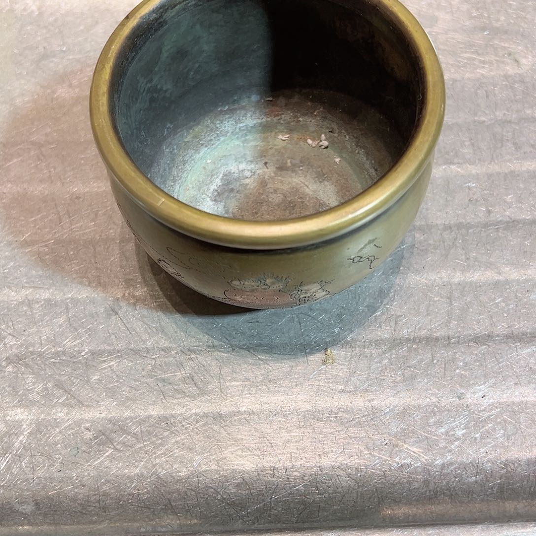 墨**.黄铜摆件工艺品，