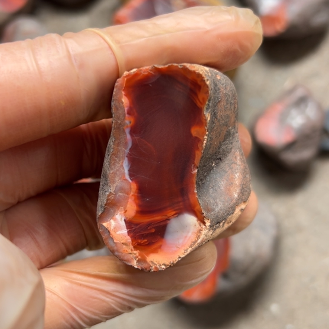 南红玛瑙未镶嵌半成品