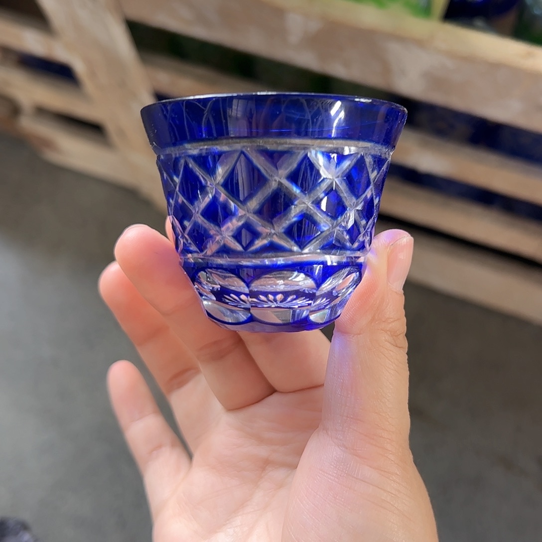 水晶玻璃平底款微瑕一个