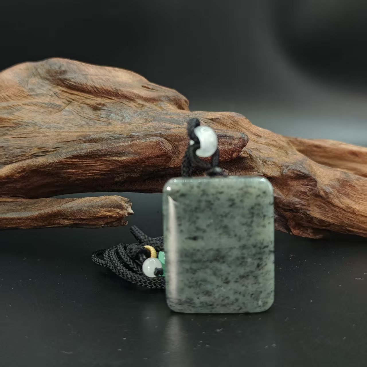 Z和田玉青花无事牌吊坠1212