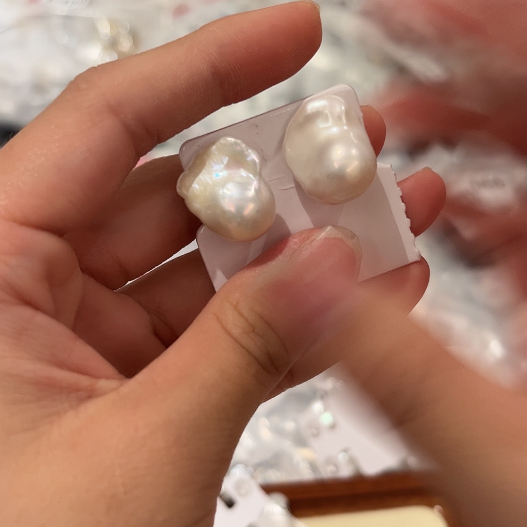 银S925镶嵌淡水珍珠耳饰