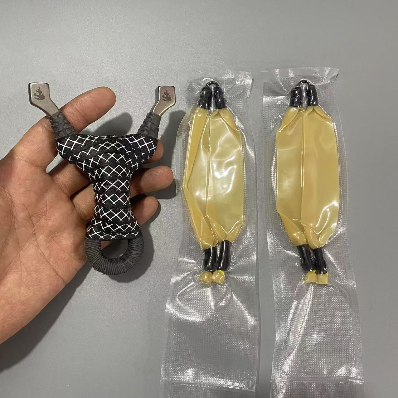 数控不锈钢顶卡锈钢喇叭开口手工抛光