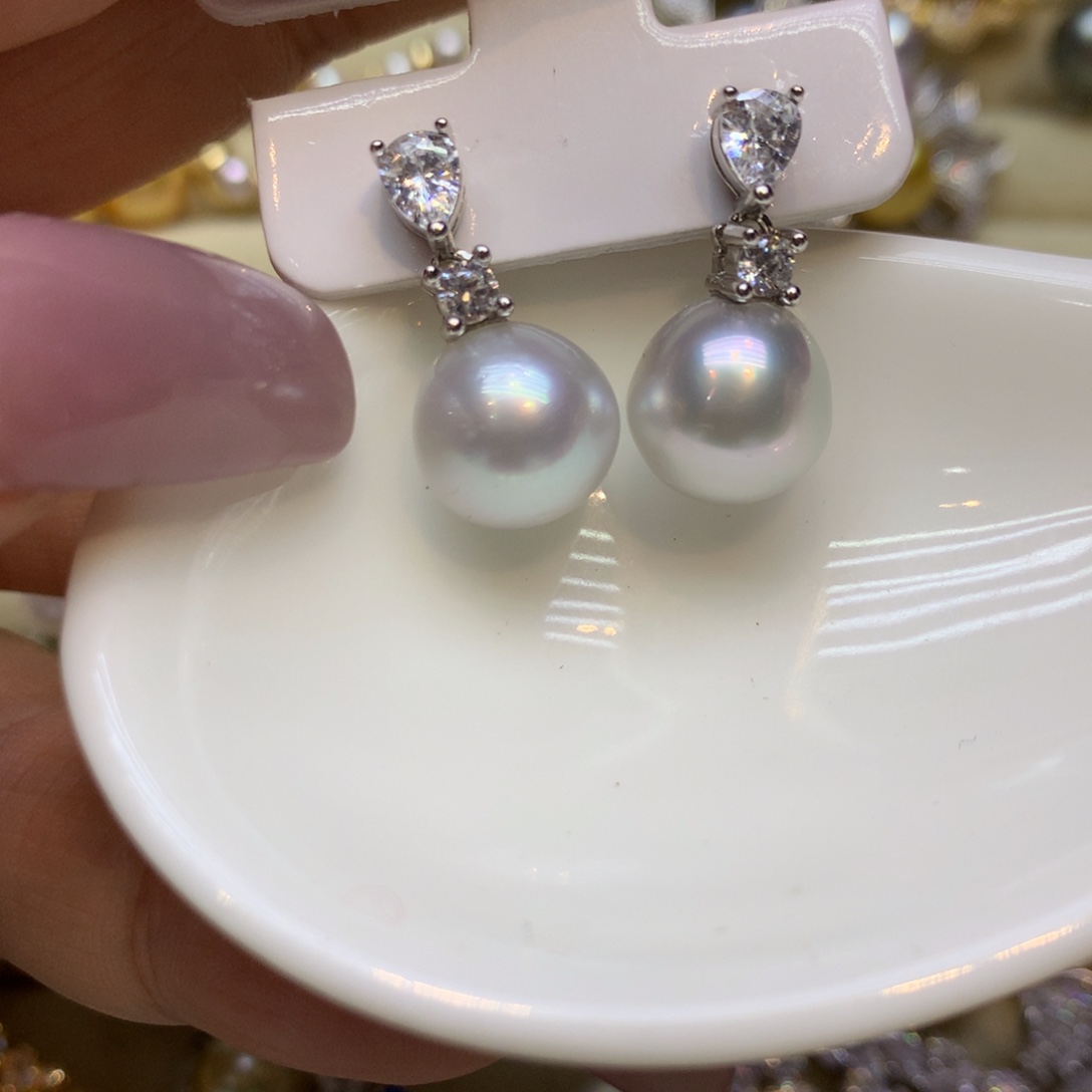 银S925镶嵌耳饰海水珍珠