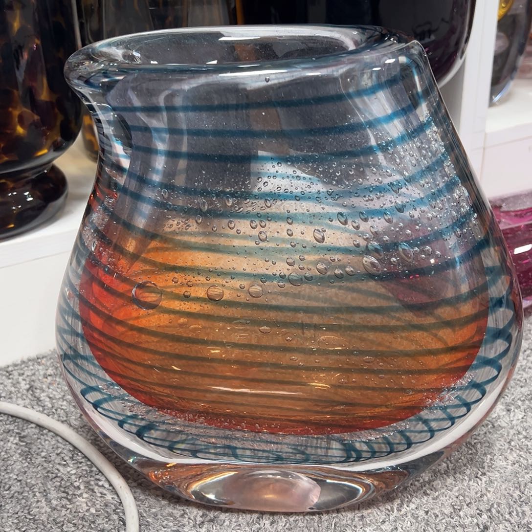 琉璃高25红紫蓝色条纹琉璃花器