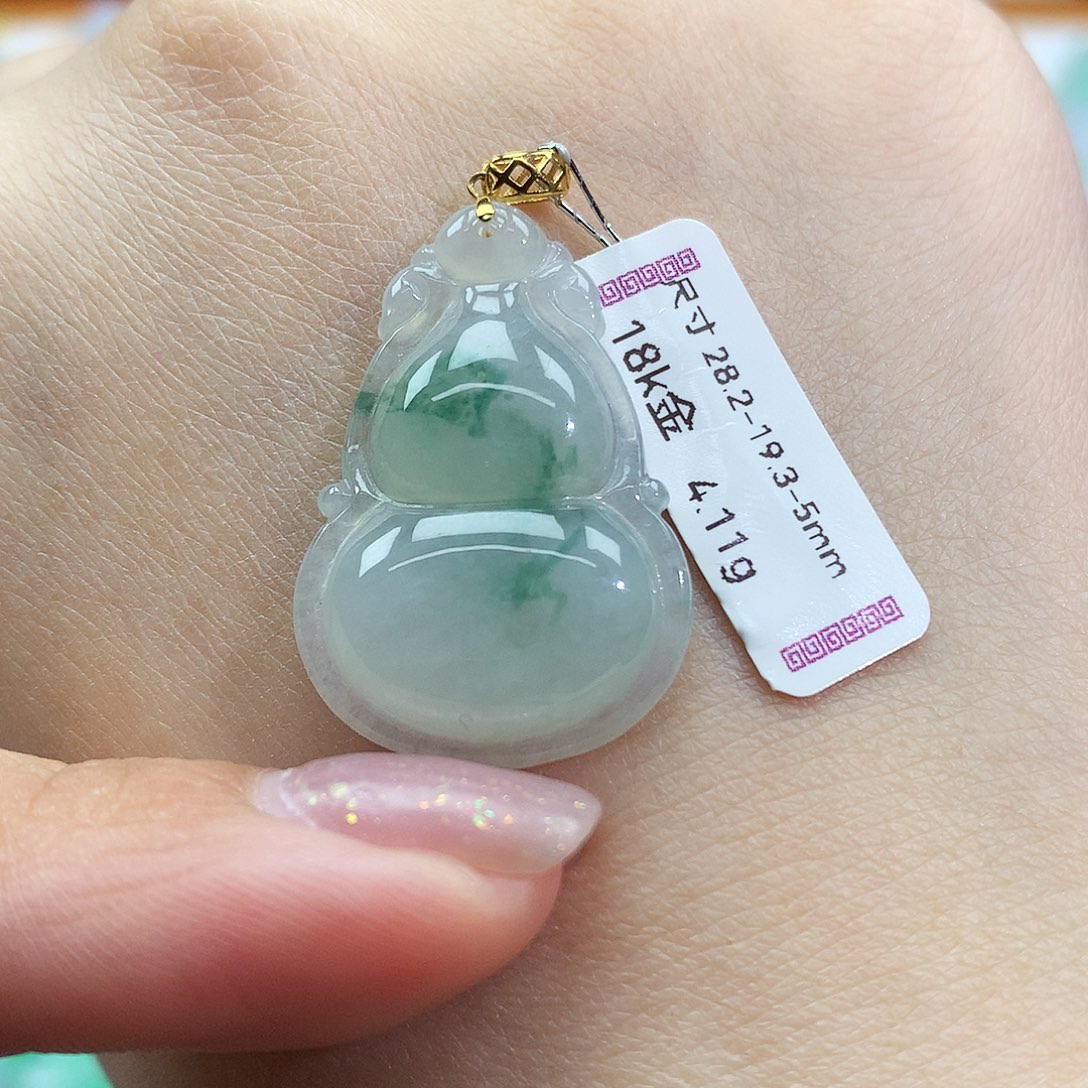 翡翠颈饰18K金镶嵌葫芦