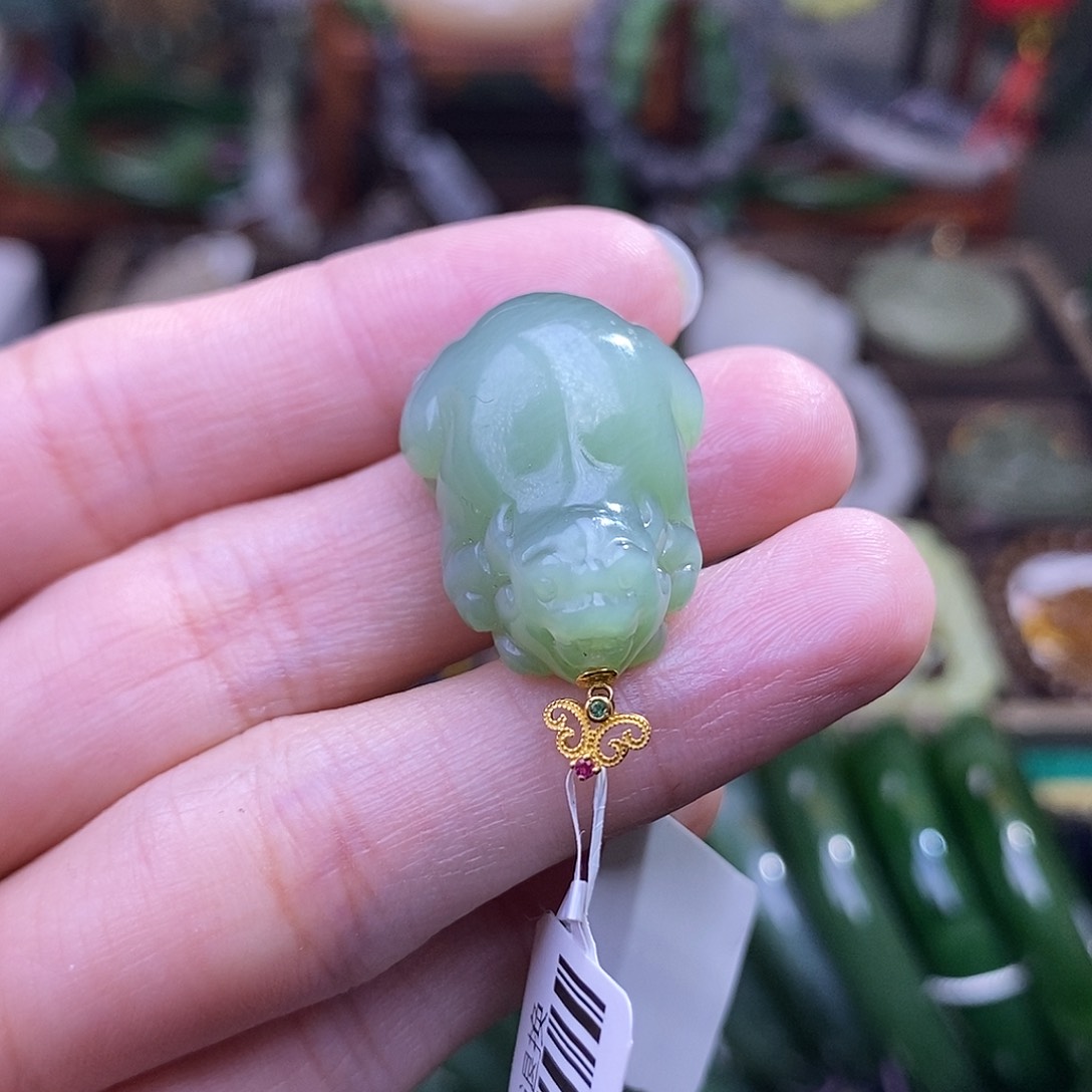 和田玉碧玉猫眼金镶貔貅吊坠清货未镶嵌