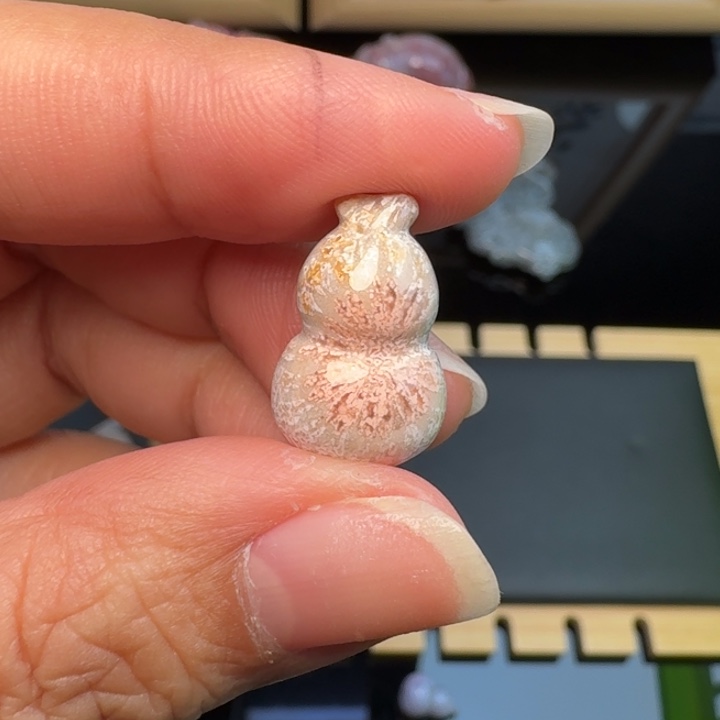 云***）硅化玉合金颈饰福利