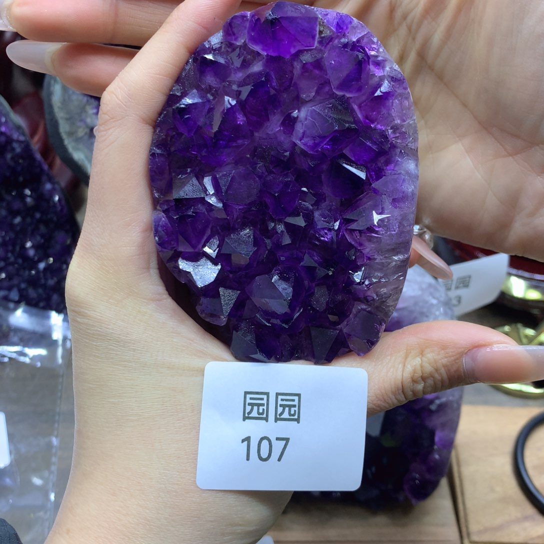 紫晶大型摆件（非配饰）未镶嵌