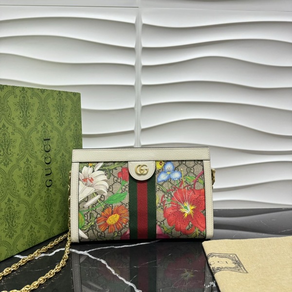 古驰/包包/95新/小号(26 x 17.5 x 8 cm)/C14047766945