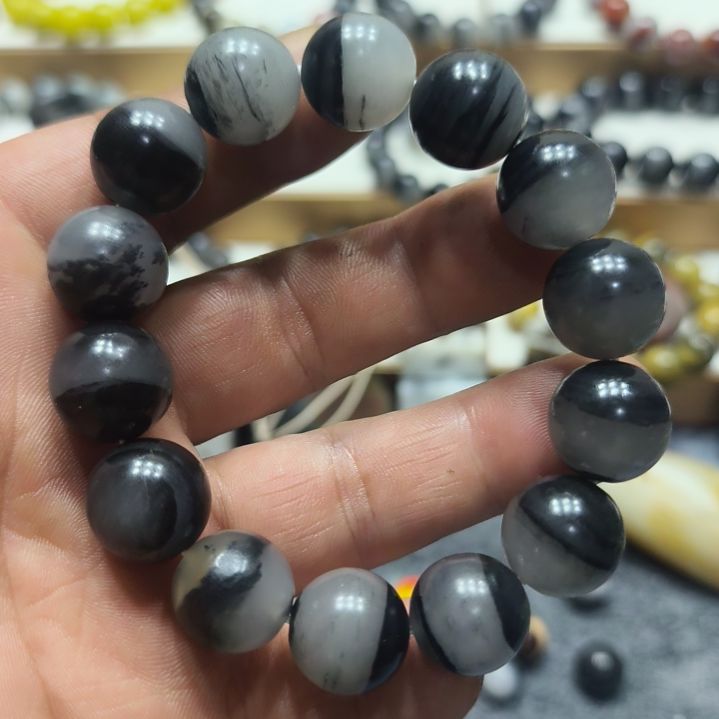 石英岩玉手链未镶嵌虫*