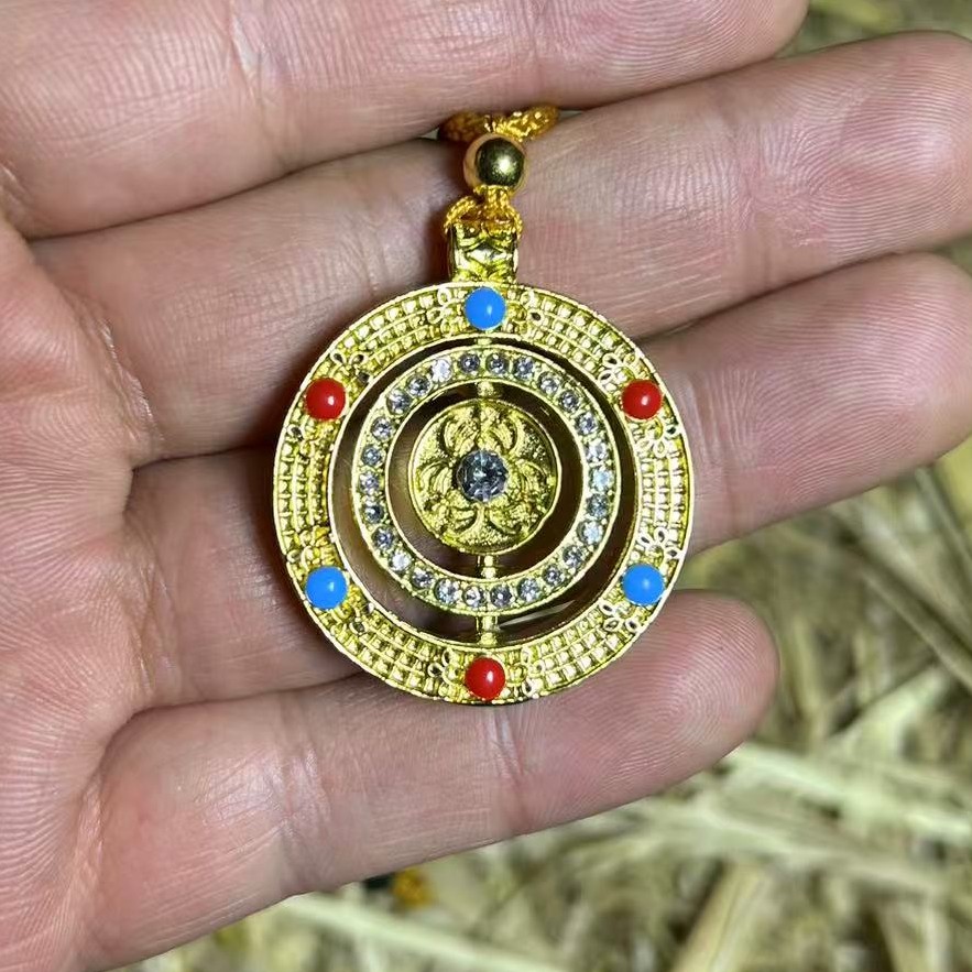 家居饰品摆件          家居饰品摆件        金属工艺品摆件814