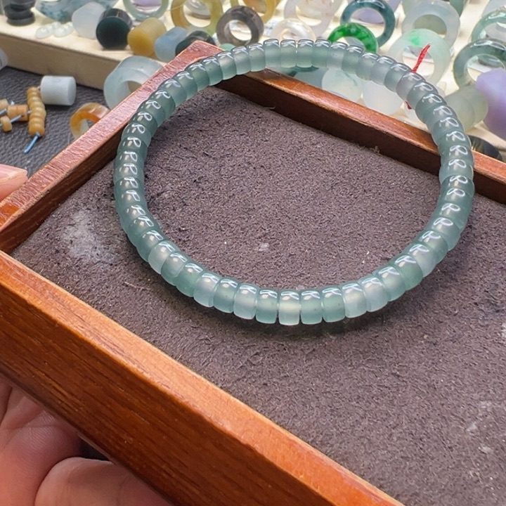 翡翠未镶嵌手链翡翠手链