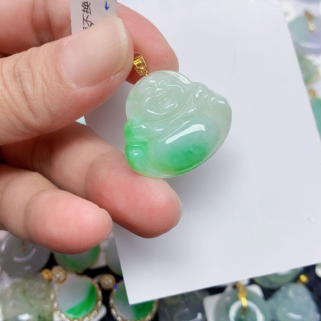 翡翠18K金镶嵌颈饰455678