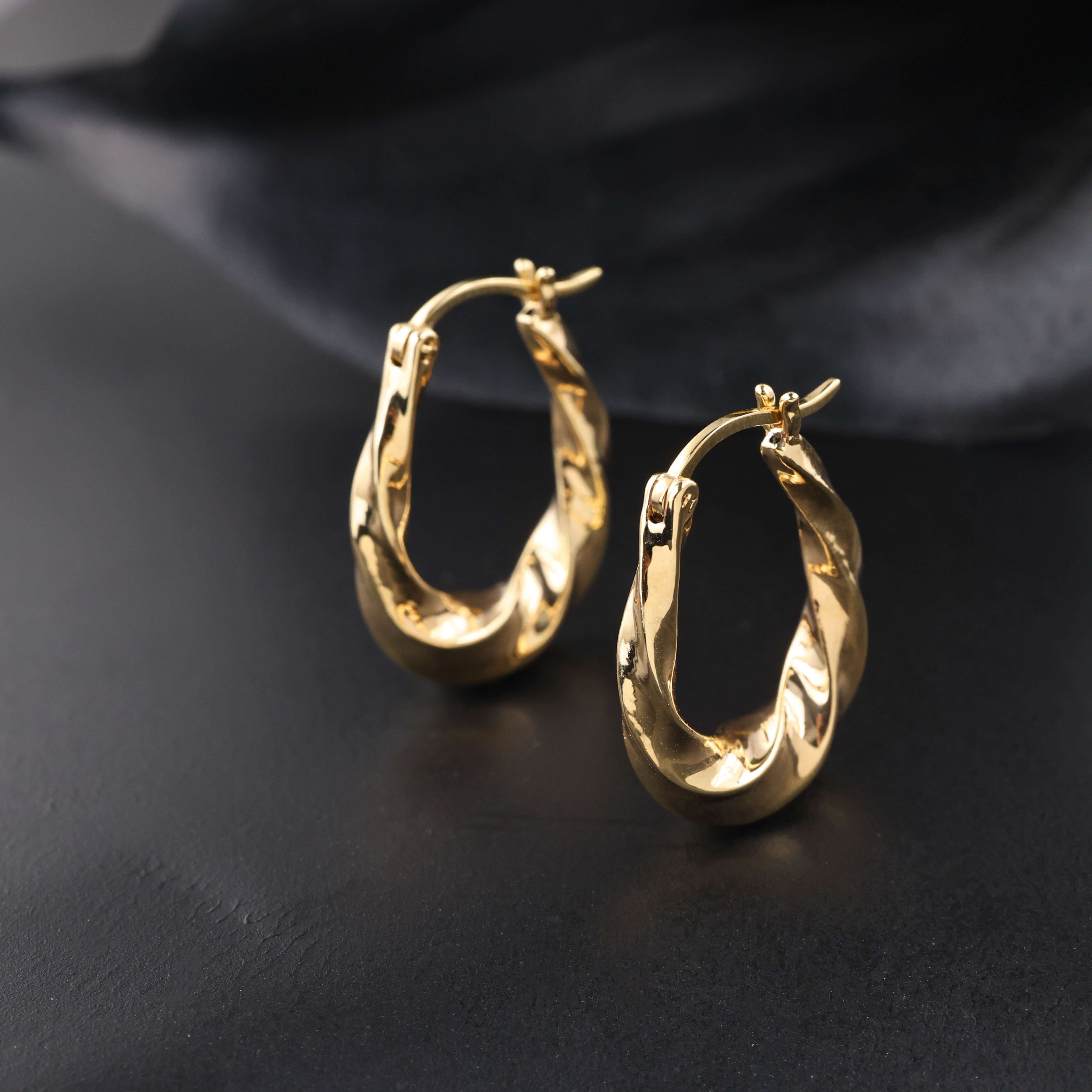 【举石臻选】TA0709-1331-210个性耳饰18k（一对）Z