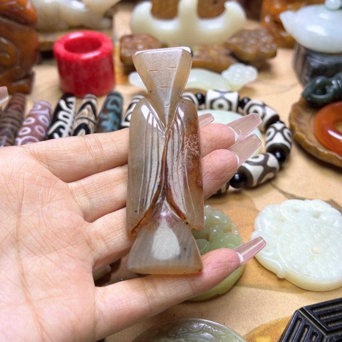 【闪购商品】蛇纹石玉颈饰未镶嵌