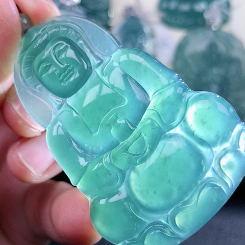 【闪购商品】翡翠颈饰未镶嵌天然翡翠