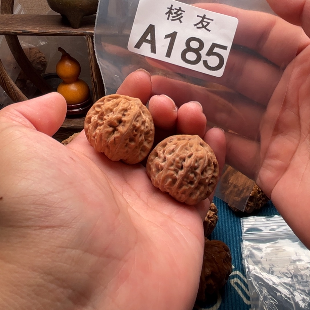 吊坠文玩核桃门头沟元宝