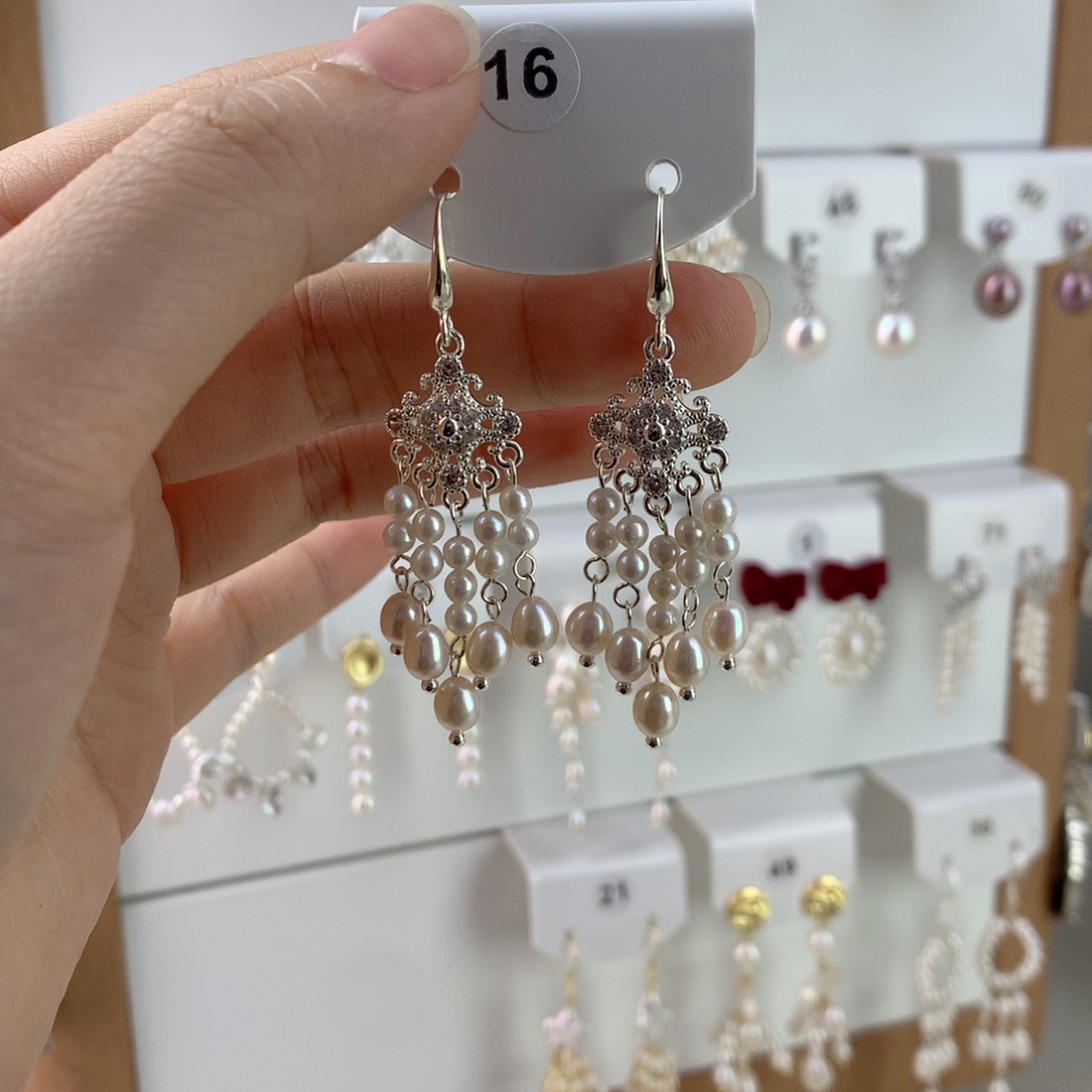 未镶嵌耳饰淡水珍珠