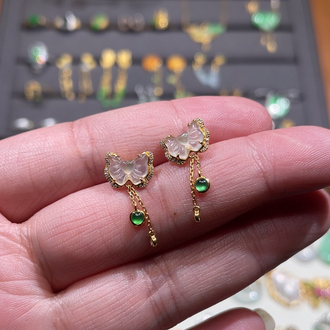 翡翠耳饰18K金镶嵌冰蝴蝶流苏款