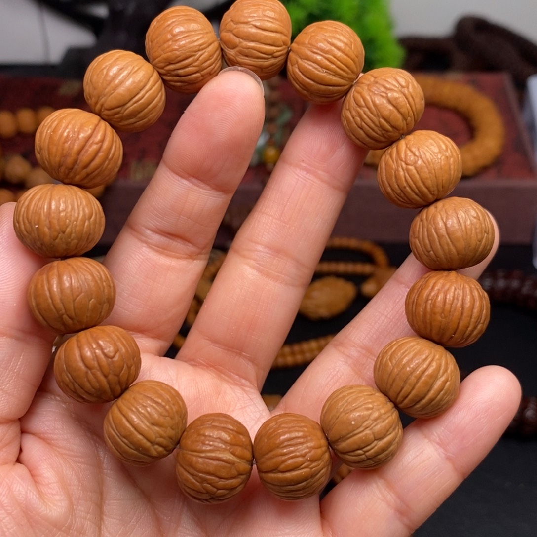 猴头核桃吊坠橄榄核桃