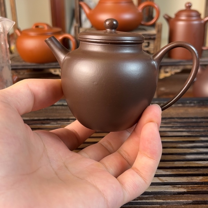 茶壶紫砂原矿紫砂手工制作