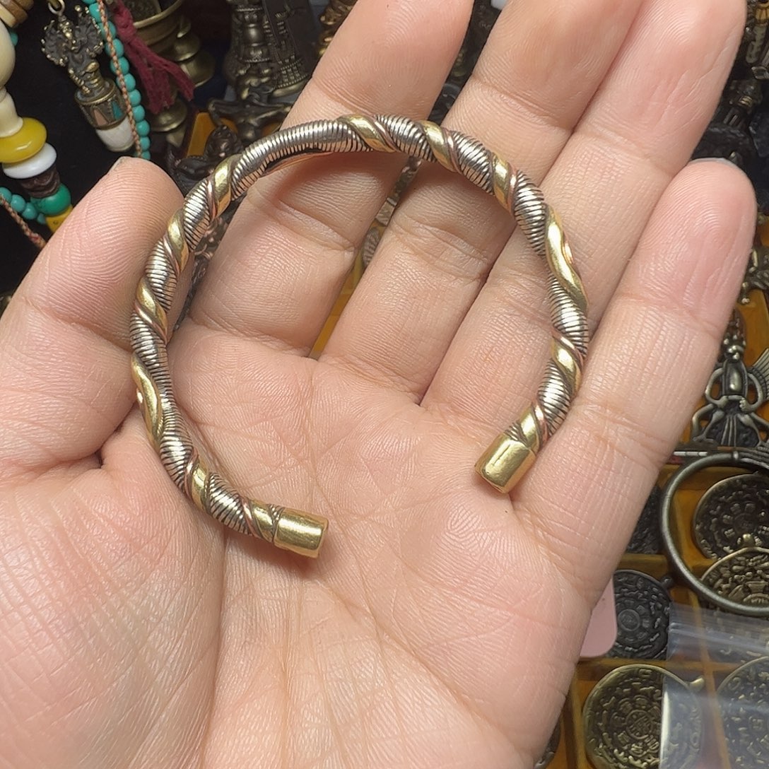 神***秘合金类啊哈哈真的好喜欢这个风格