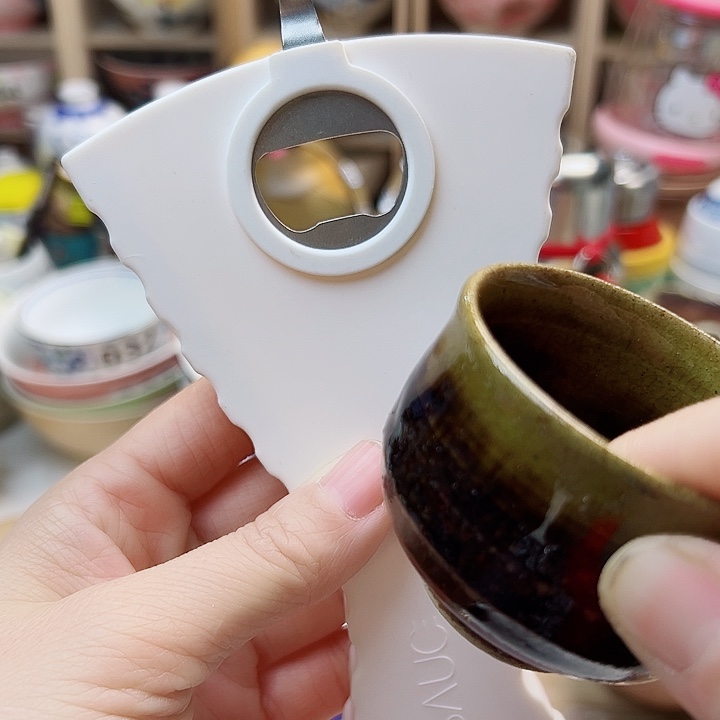 1568868688968988999899