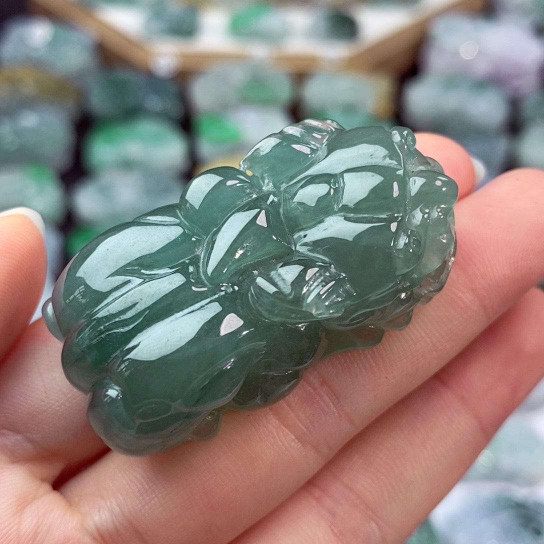 翡翠未镶嵌颈饰天然