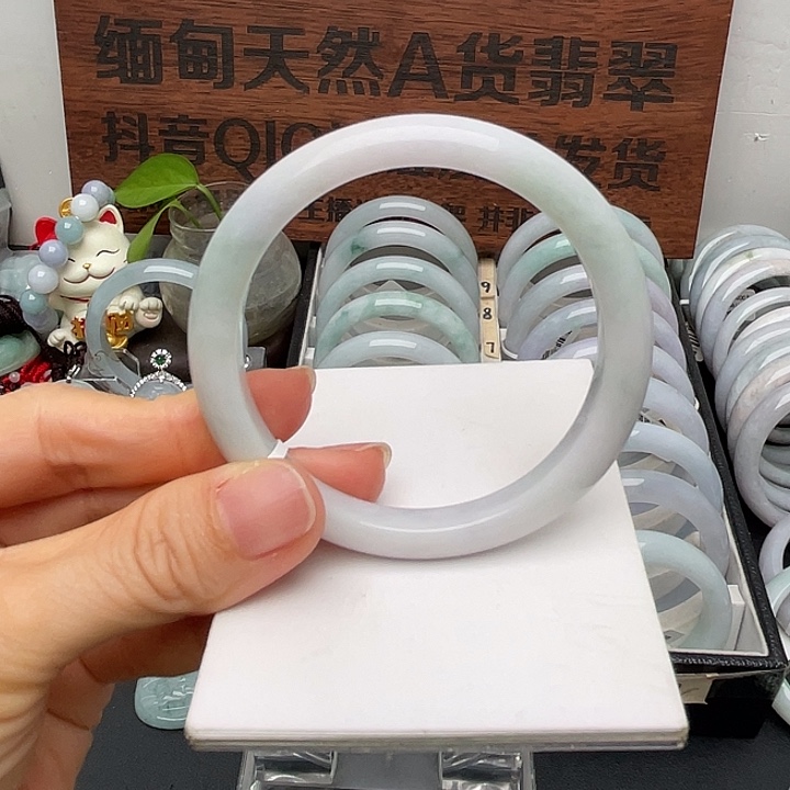 啊***萍翡翠未镶嵌手镯54正圈