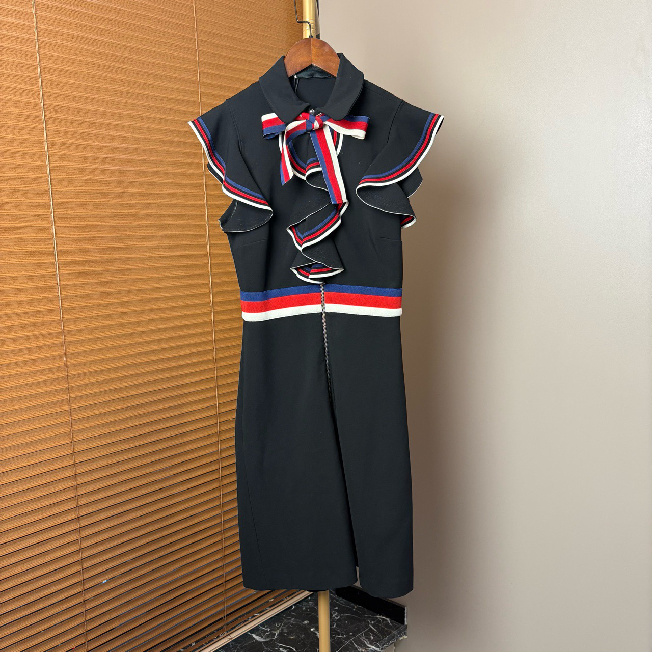 95新 GUCCI/古驰 （原）条纹短款拉链连衣裙 S码/fg203946