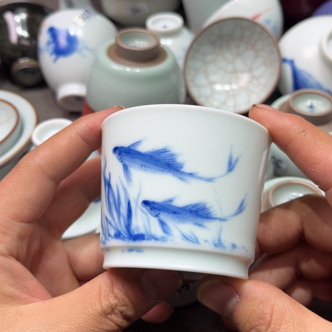 汝窑天真釉色喜欢的可以拍