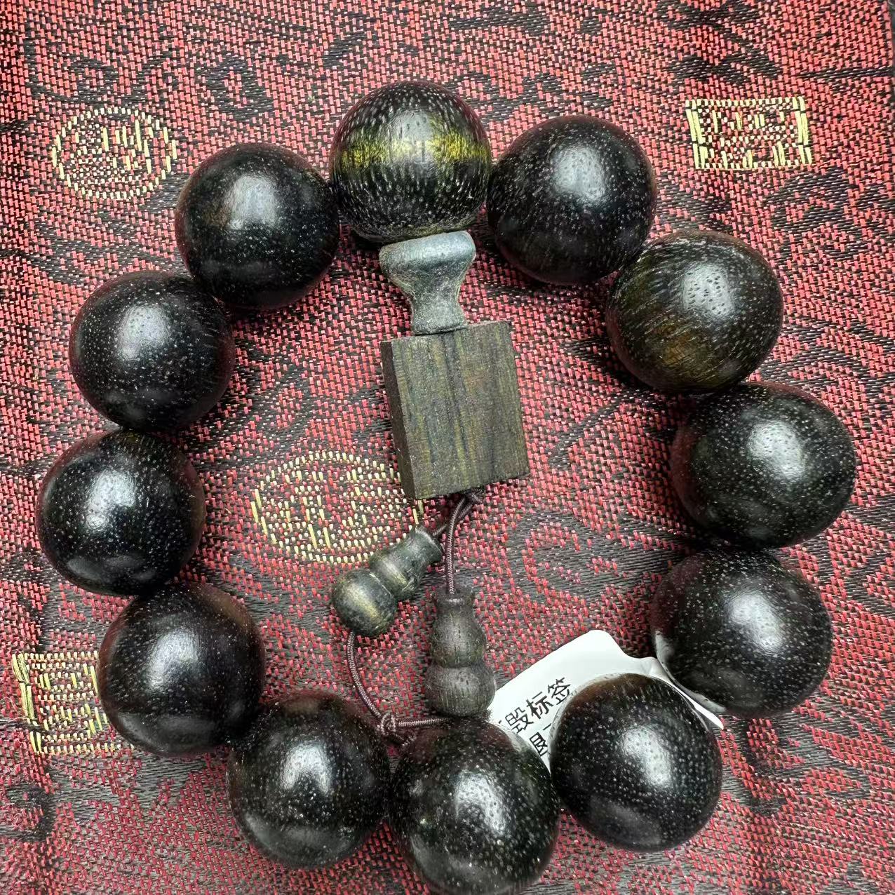 开总文玩天然沉香木串195