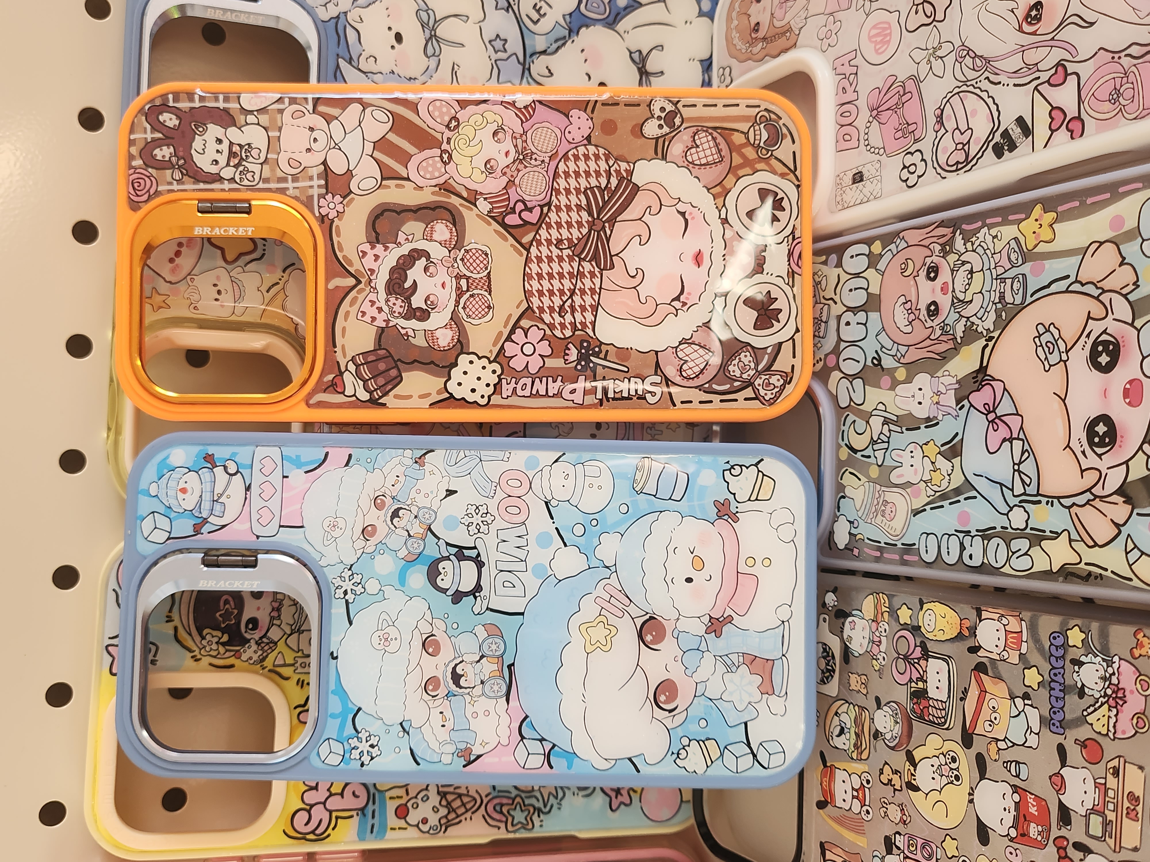潮玩手工DIY滴胶手机壳