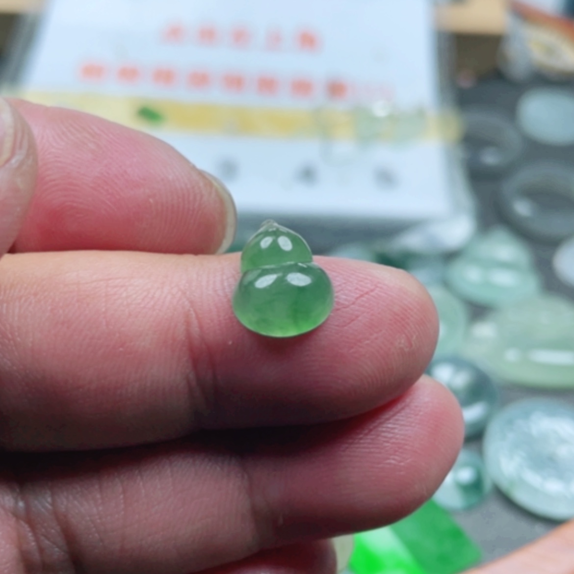 【闪购商品】翡翠颈饰未镶嵌满**福翡翠