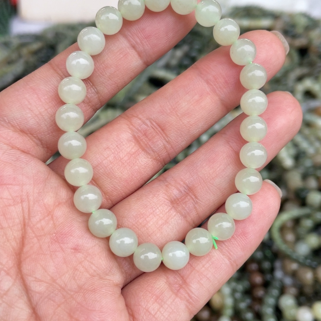 和田玉未镶嵌手串