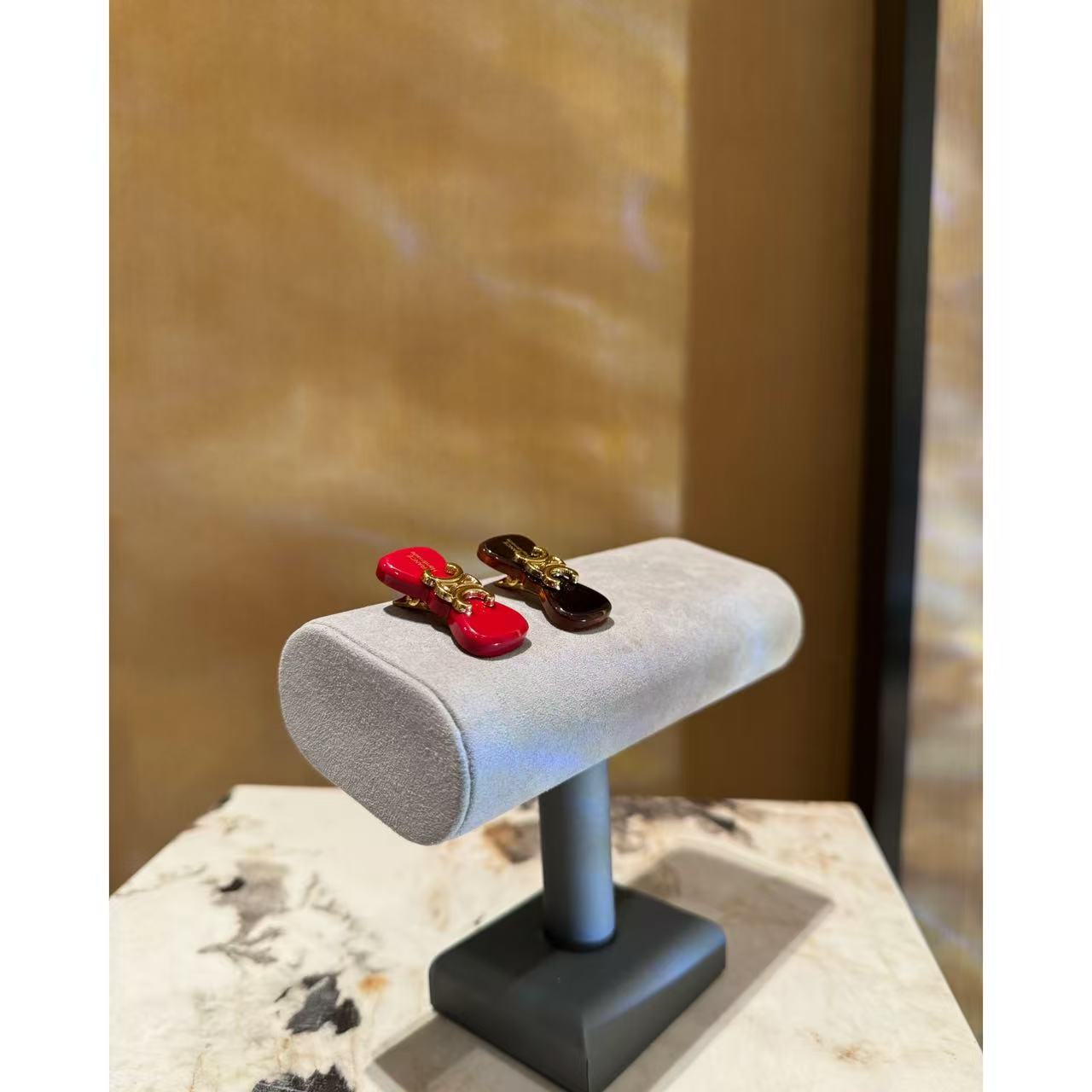 时尚气质蝴蝶结发夹 P0981