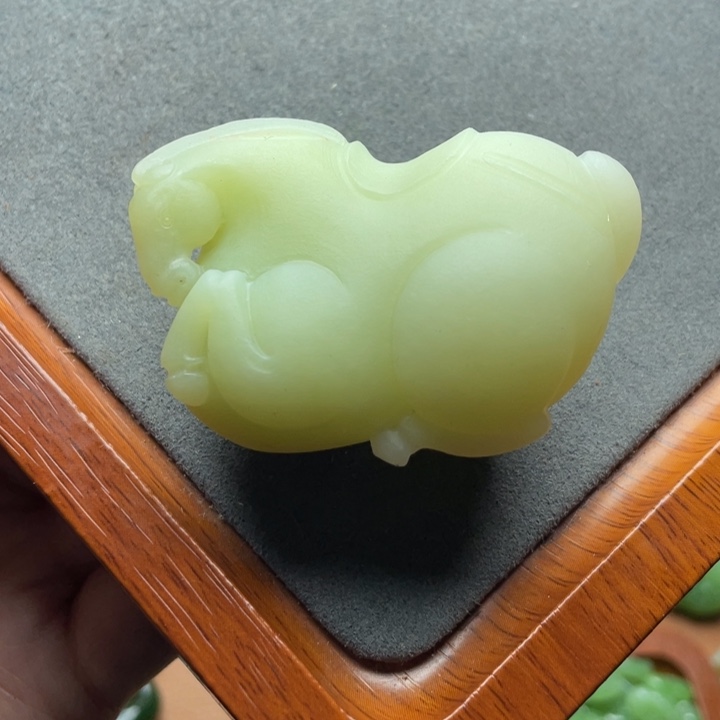 【闪购商品】颈饰未镶嵌和田玉上新高品质黄口唐马未抛光