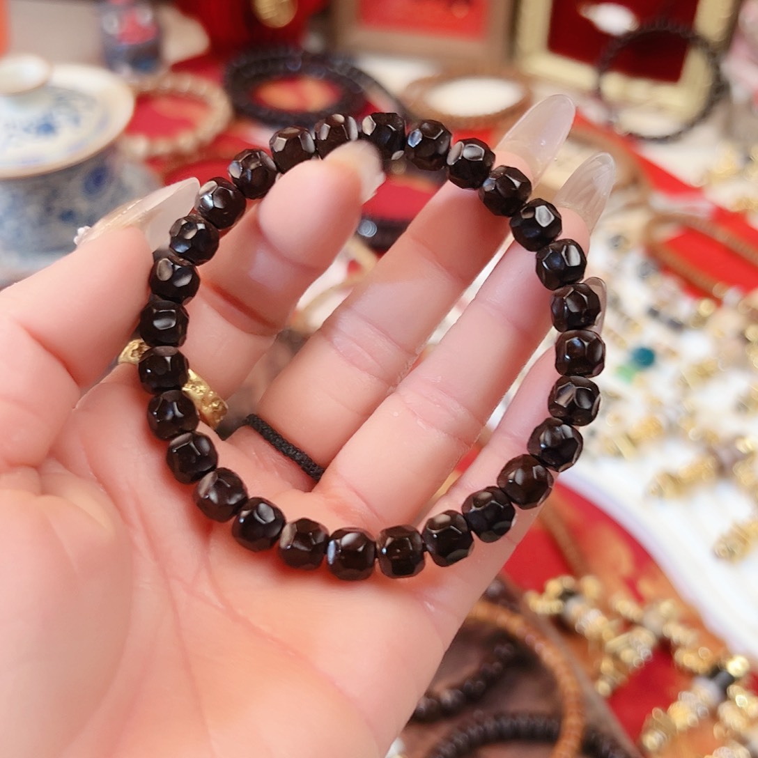 桃核吊坠你****、椰蒂无相