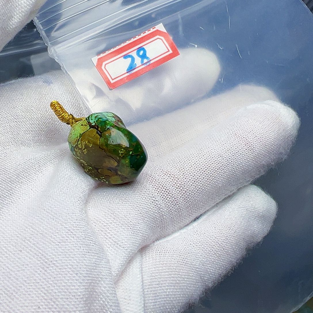 绿松石珠宝奇石未镶嵌