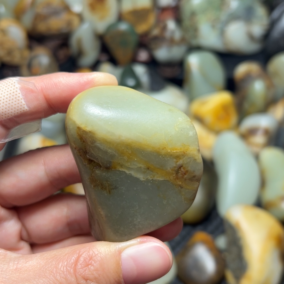 和田玉（青玉） 24未镶嵌