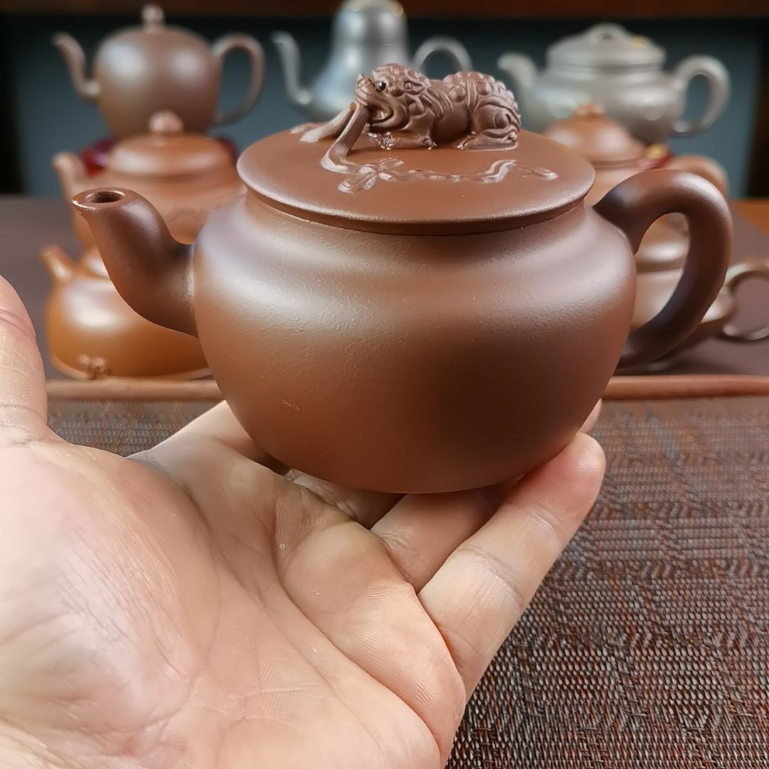 紫砂茶壶紫泥绶带狮钮300CC
