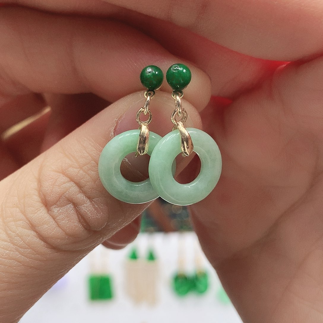 翡翠耳饰未镶嵌耳饰