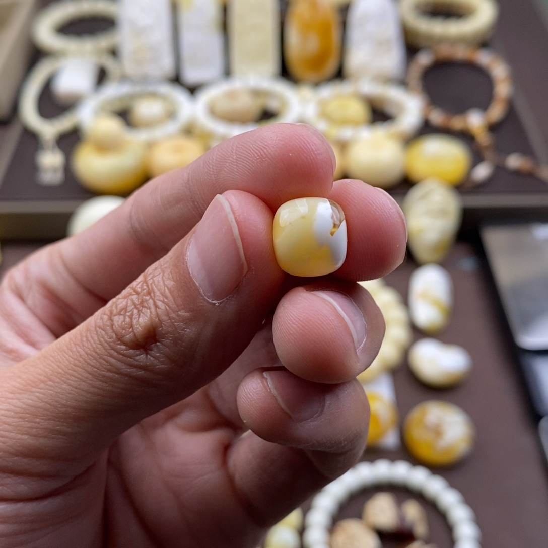 琥珀裸石未镶嵌蜜蜡吊坠吊坠项链