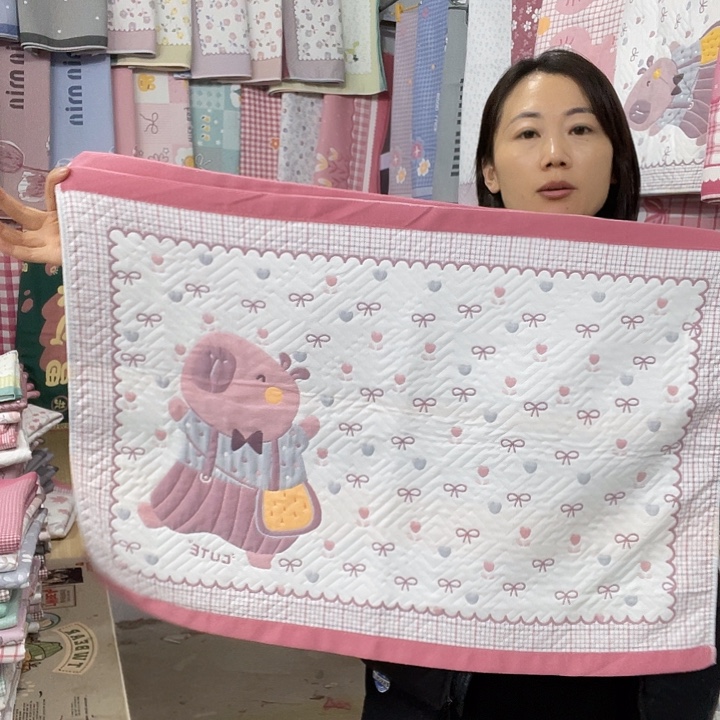 棉特价粉色快乐熊